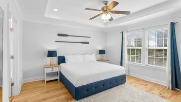 4 chambres, espace de travail pour ordinateur portable