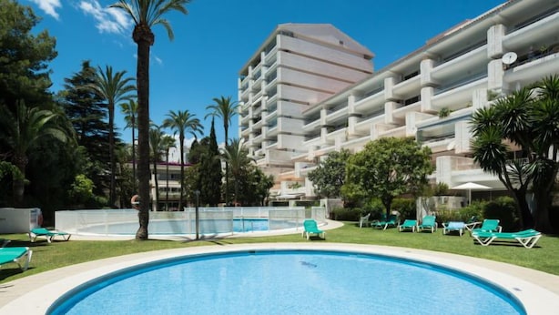 Pool - Global Jardines del Mar 5145 (Marbella)
