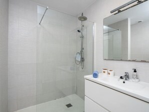 Casa, 2 habitaciones, terraza | Baño