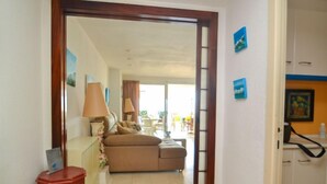 House, 4 Bedrooms, Terrace | Living area - Global Bello Horizonte 5141 (Salou)