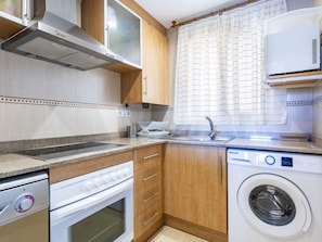 Casa, 3 quartos, terraço | Cozinha privada