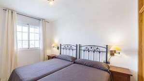Hus - 3 sovrum - terrass