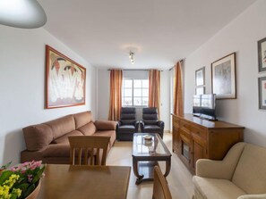 Casa, 3 habitaciones, terraza | Zona de estar