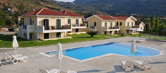 Captain's Villas