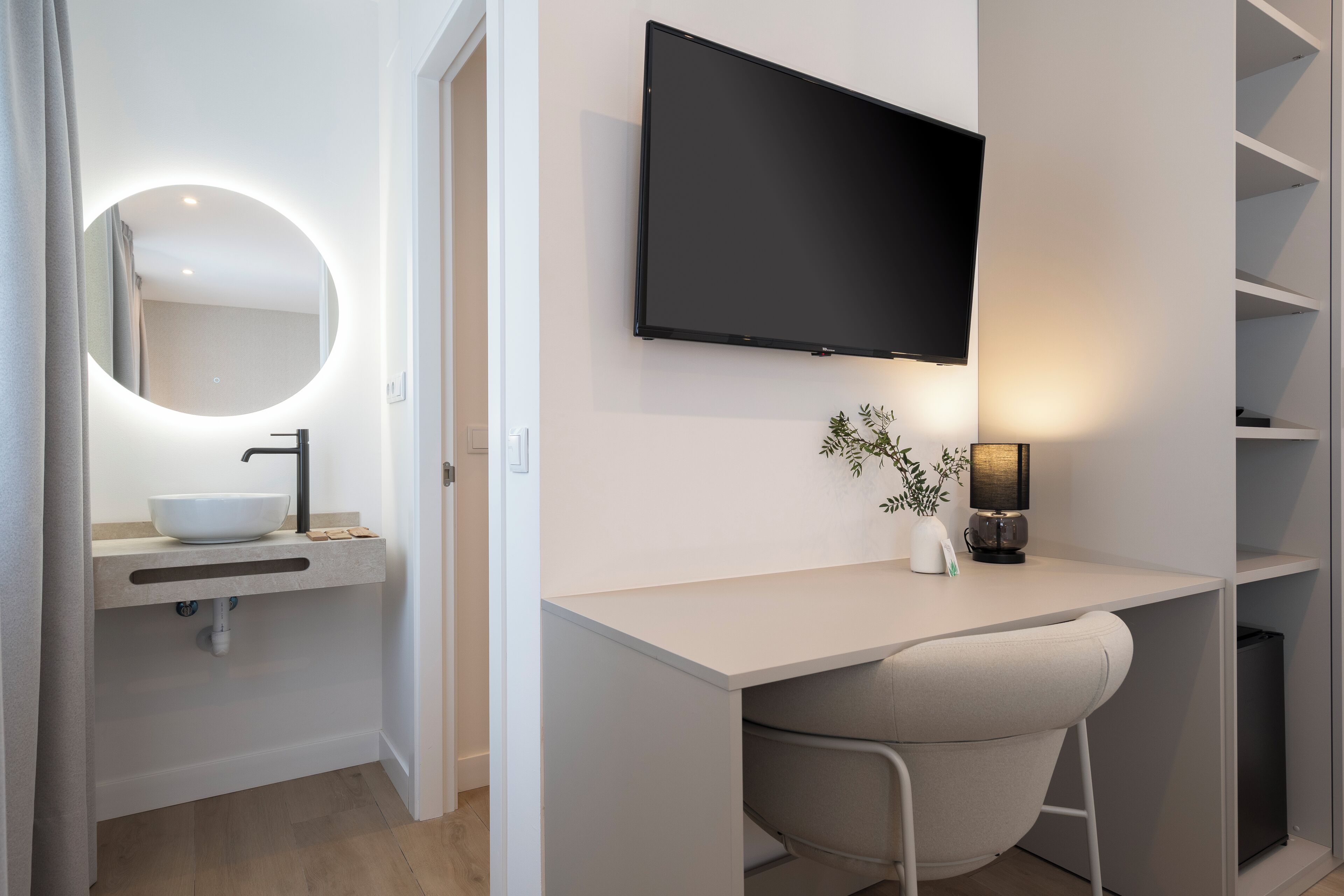 Classic Room, Balcony, City View | In-room safe, desk, laptop workspace, soundproofing