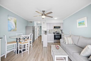 TV - Sea Cabin Resort Sleeps 4 Private Balcony the Perfect Small Family Getaway (North Myrtle Beach)