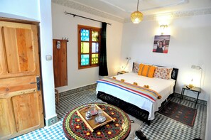 1 bedroom, desk, WiFi, bed sheets - Riad Tafoukt Fes in The Old Medina (Fès)