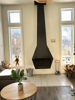 Interior - Spa & Breathtaking View | Le Dumont | Panorama (Saint-Philémon)