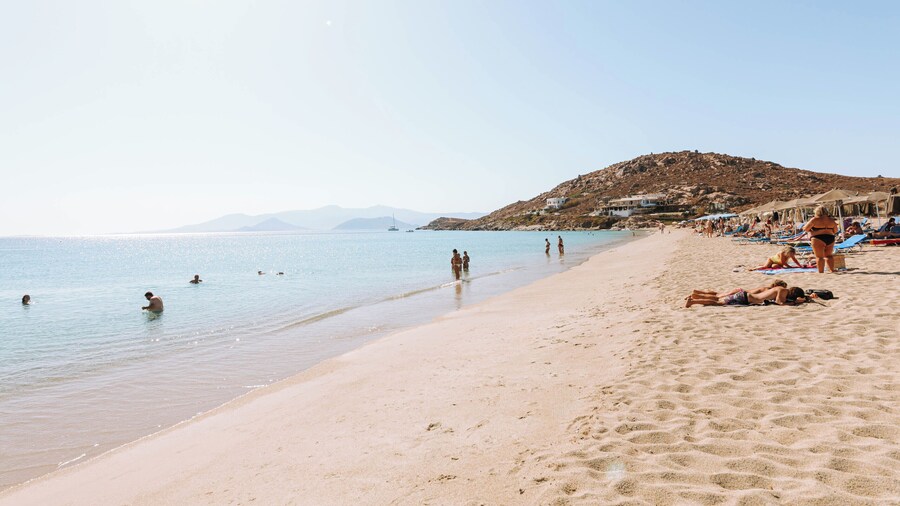 纳克西亚翡翠酒店