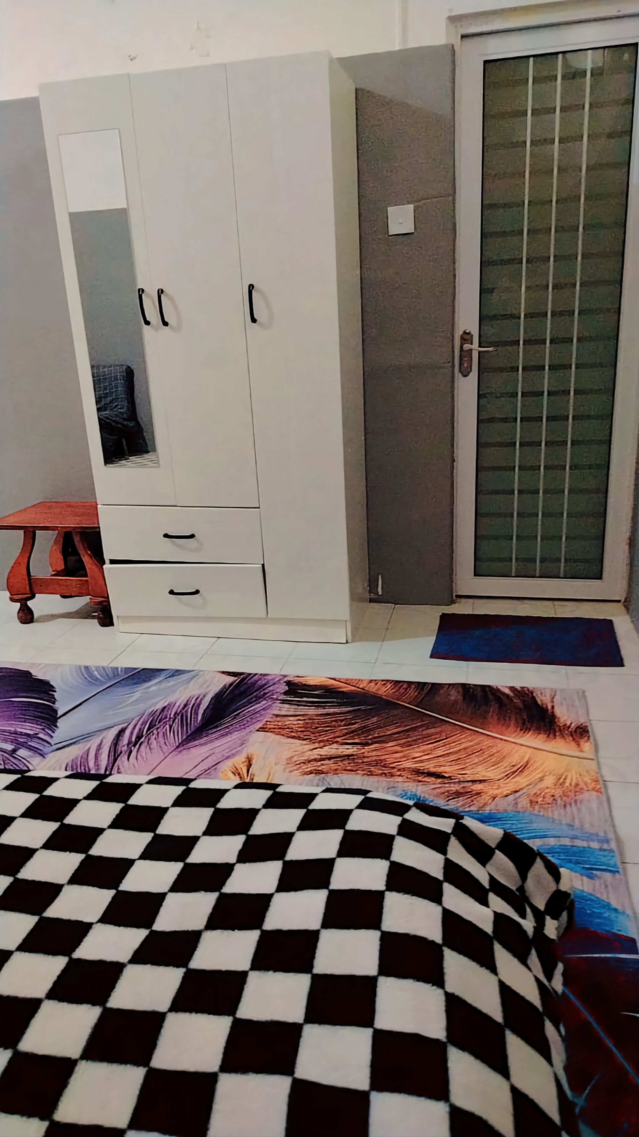 3 chambres, fer et planche à repasser, Wi-Fi, draps fournis