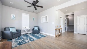 Unclassified image, 5 of 39, button - 4BR house - West OC, Harbor /Assateague- sleeps 9 (Ocean City)