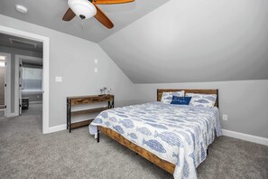 4 dormitorios, tabla de planchar con plancha, wifi y ropa de cama