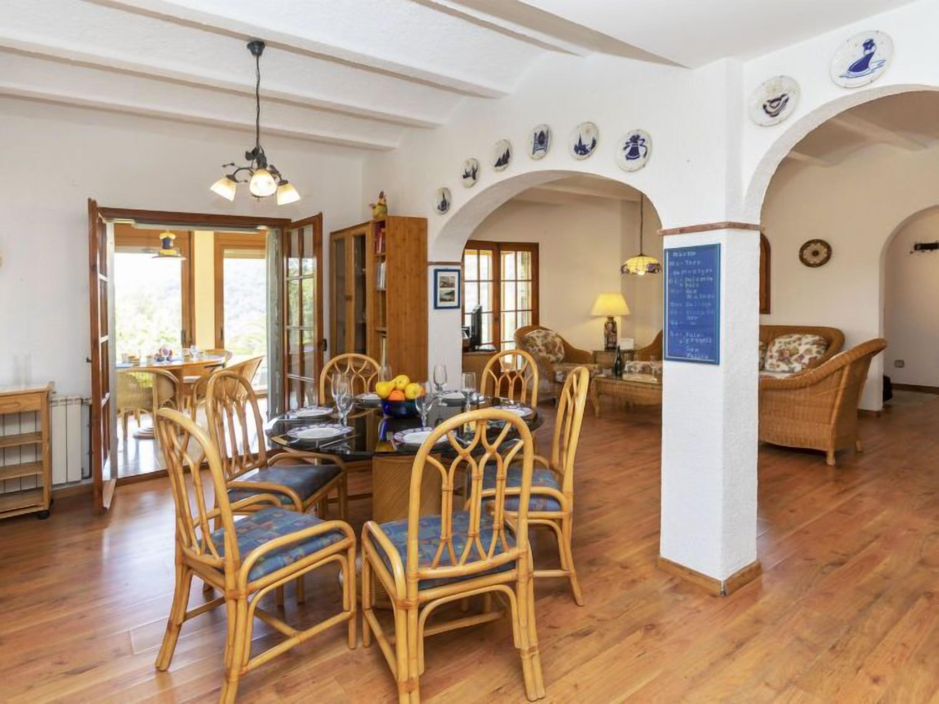Villa, 4 Schlafzimmer, Terrasse | Speisen