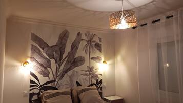 3 多间卧室、办公桌、熨斗/熨衣板、旅行婴儿床