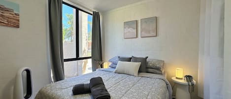 2 Schlafzimmer, Bügeleisen/Bügelbrett, WLAN