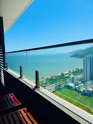 奢华公寓, 阳台, 海滩景观 | 阳台景观