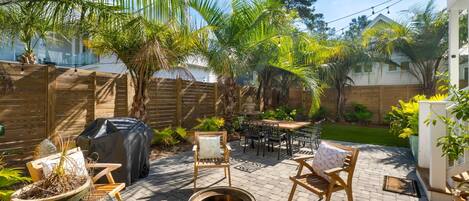 House, Garden View | Terrace/patio