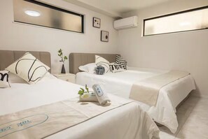 4 bedrooms, WiFi, bed sheets