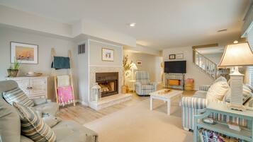 Apartment (3 Bedrooms) | Front of property