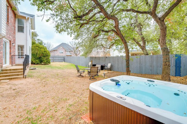 6 Mi To Lake Travis: Spacious Cedar Park Home! - Austin, TX