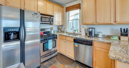 1 Mi to CU Boulder: Condo Near Pearl Street!