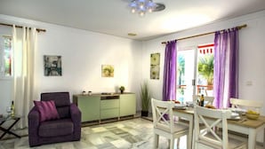 House, 3 Bedrooms, Terrace | Interior - Global L'alberca - By Global Rental Holidays 5503 (Denia)