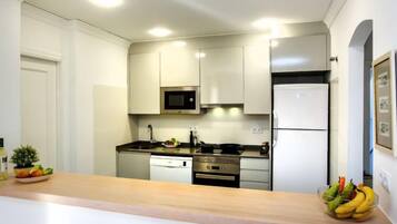 Rumah, 3 kamar tidur, teras | Dapur pribadi