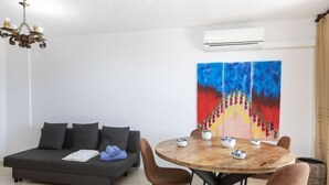 House, 2 Bedrooms, Terrace | Interior - Global Miami Palace - By Global Rental Holidays 5498 (Mont-roig del Camp)