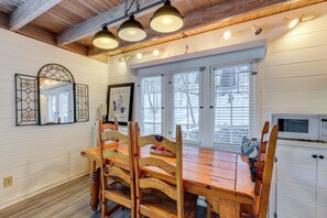 Stuga (3 Bedrooms) | Interiör