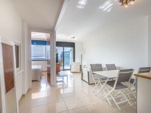 Maison, 3 chambres, terrasse | Restauration