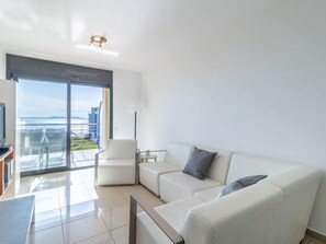 Maison, 3 chambres, terrasse | Coin séjour