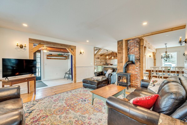House (Multiple Bedrooms) | Interior
