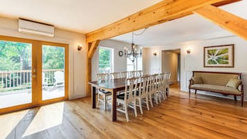 House (Multiple Bedrooms) | Interior