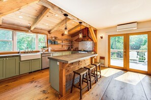 ハウス (Multiple Bedrooms) | 内装