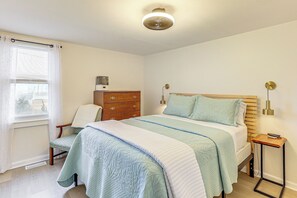 House (4 Bedrooms) | Interior - Walk to Beaches & Marina: Fortescue Hideaway (Fortescue)