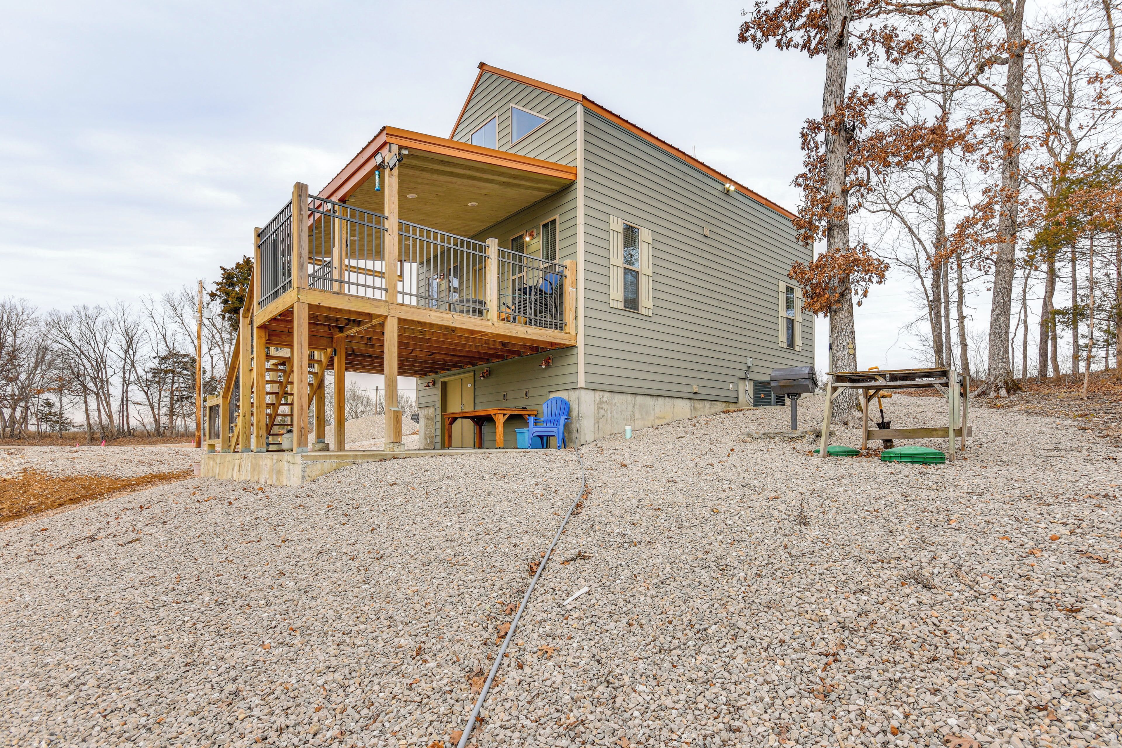 House (2 Bedrooms) | Interior