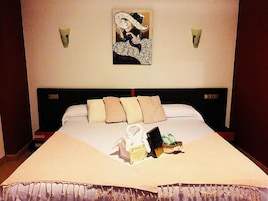 Junior Studio Suite | WiFi (free), bed sheets