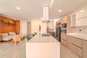 公寓 | 3 間臥室、網路服務