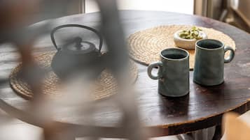 Kaffee und/oder Kaffeemaschine