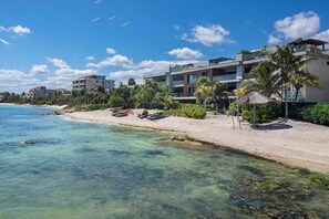Accommodatie ligt op het strand