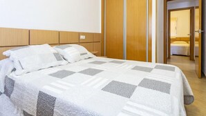 House, 3 Bedrooms, Terrace | 3 bedrooms - Global Torremar - By Global Rental Holidays 5318 (Oropesa del Mar)