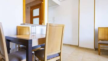 House, 3 Bedrooms, Terrace | Dining
