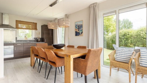 Dining - Summio Vakantiepark It Wiid (Earnewald)