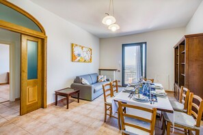 Family House, Multiple Bedrooms, 2 Bathrooms, Mountainside (Home Boccaccio Terrace and Chianti) | Dining - Home Boccaccio Terrace and Chianti View 1 (Montespertoli)