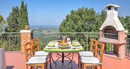 Home Boccaccio Terrace and Chianti View 1