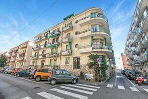 Family Apartment, Multiple Bedrooms (Domus 21 Near Alassio Beach) | Exterior