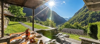 Rustico Over The Bridge Verzasca