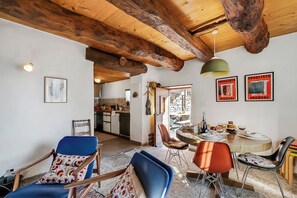 Family Chalet, Multiple Bedrooms, Mountainside (Rustico Over The Bridge Verzasca 1) | Dining - Rustico Over The Bridge Verzasca 1 (Sonogno)