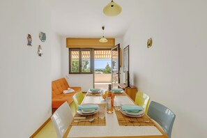 Dining - La Rosa Apartment Sea View (Salve)