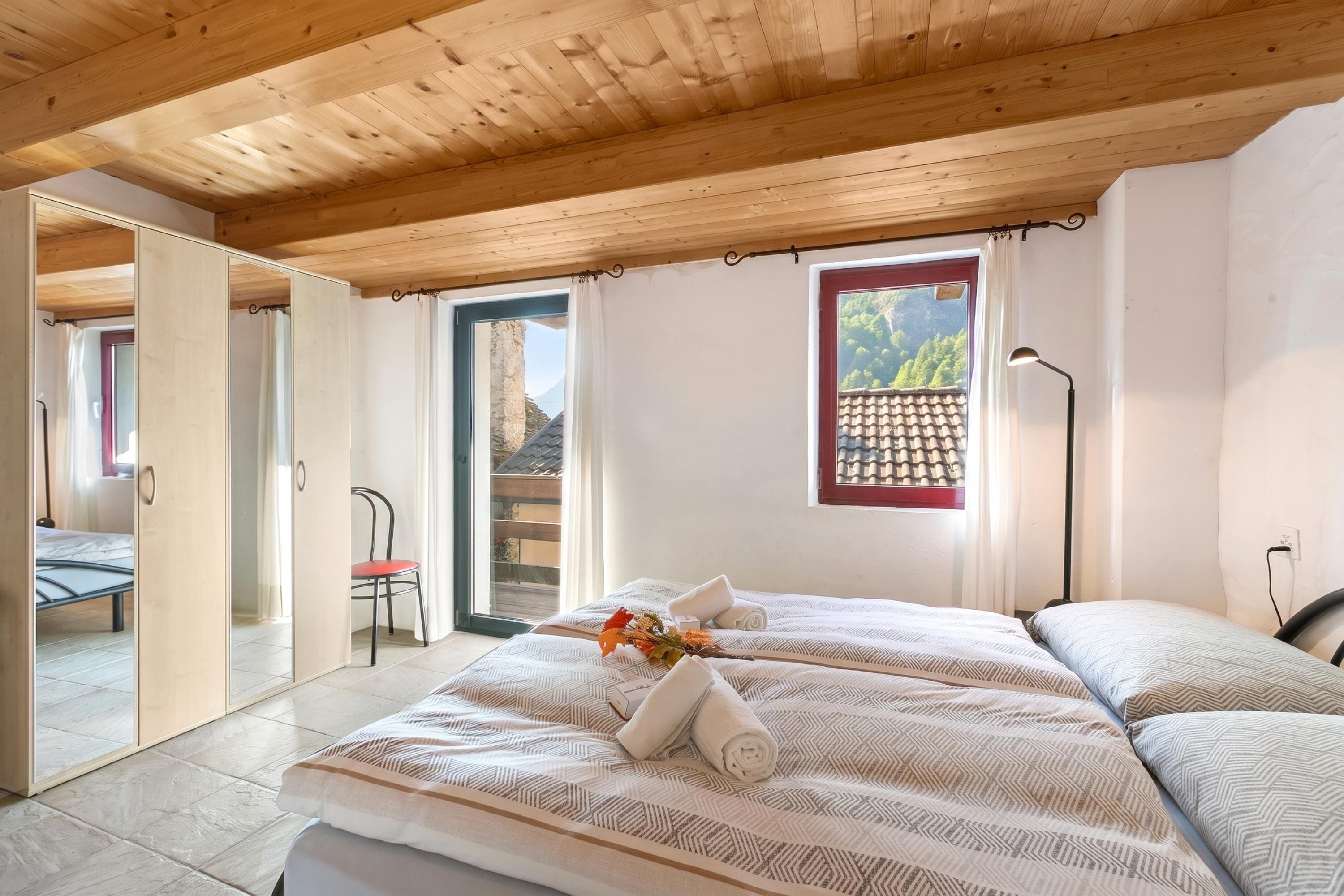 Family Chalet, 2 Bedrooms, Balcony, Mountainside (Rustico Paese Verzasca with Mountain) | 2 bedrooms
